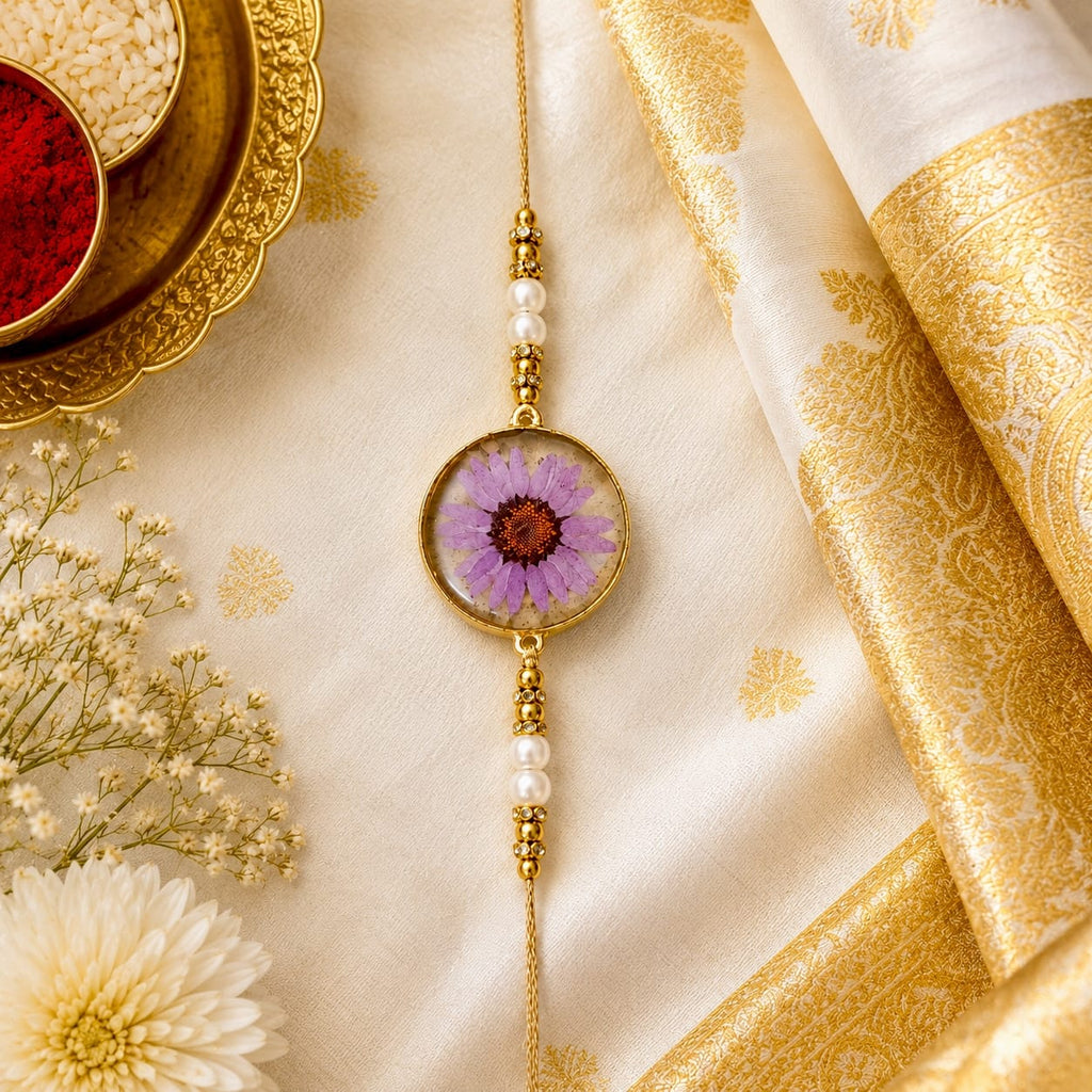 Rajsi Pushp Rakhi